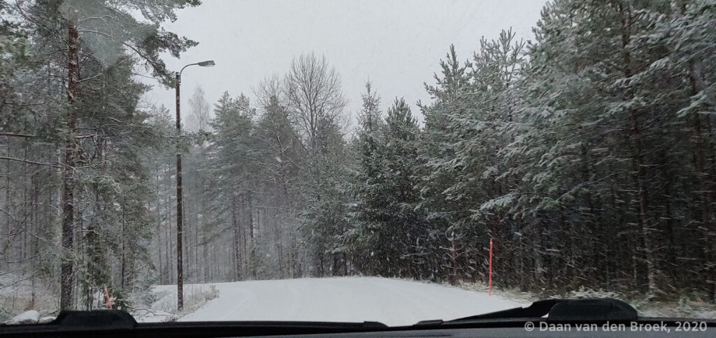 Arriving in Repovesi - Snowfall in Repovesi in December 2020